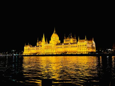 Pakej Eastern Europe 6 Negara Manazel Mashaer Travel