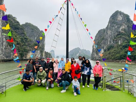 Pakej Hanoi Halong Bay Sapa Manazel Mashaer Travel