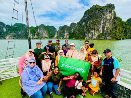 Pakej Hanoi Halong Bay Sapa Manazel Mashaer Travel